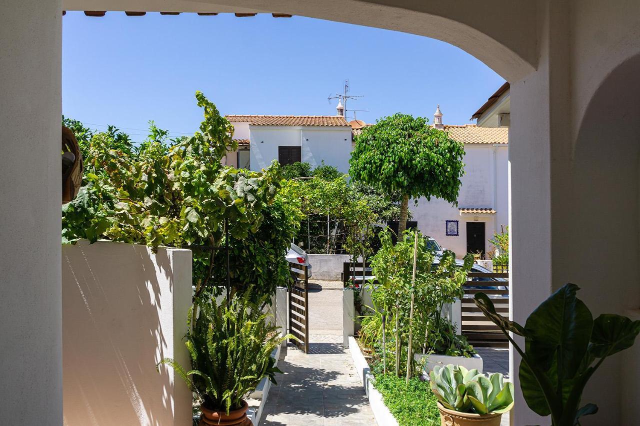 Affittacamere Familia Brito Porches (Algarve)